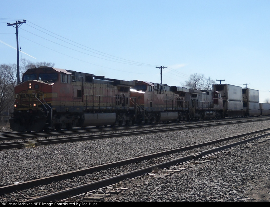 BNSF 4794 West